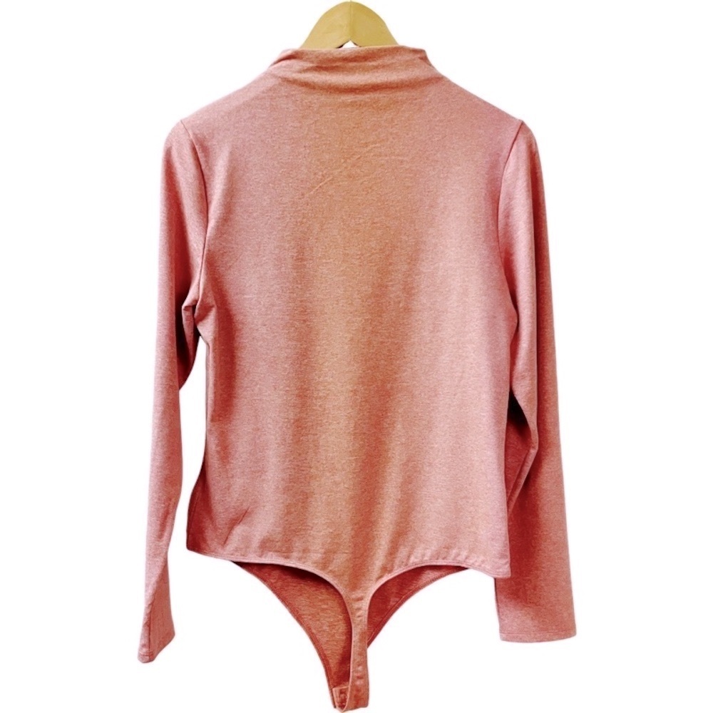 Express Body Contour Womens Mock Neck Bodysuit Size Large Pink NEW! $59.85 TAG - Picture 7 of 8
